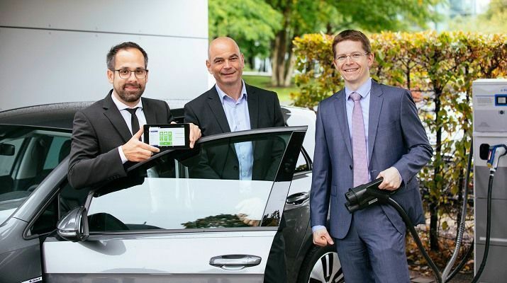 When the Electric Car Communicates With the Heating—Digitized Charging Infrastructure Results in Successful, Sustainable E-Mobility